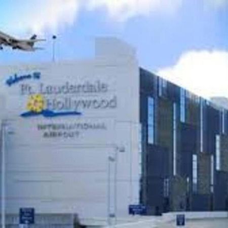 Appartamento Ocean Flats 1 - Lauderdale-By-The-Sea Fort Lauderdale Esterno foto