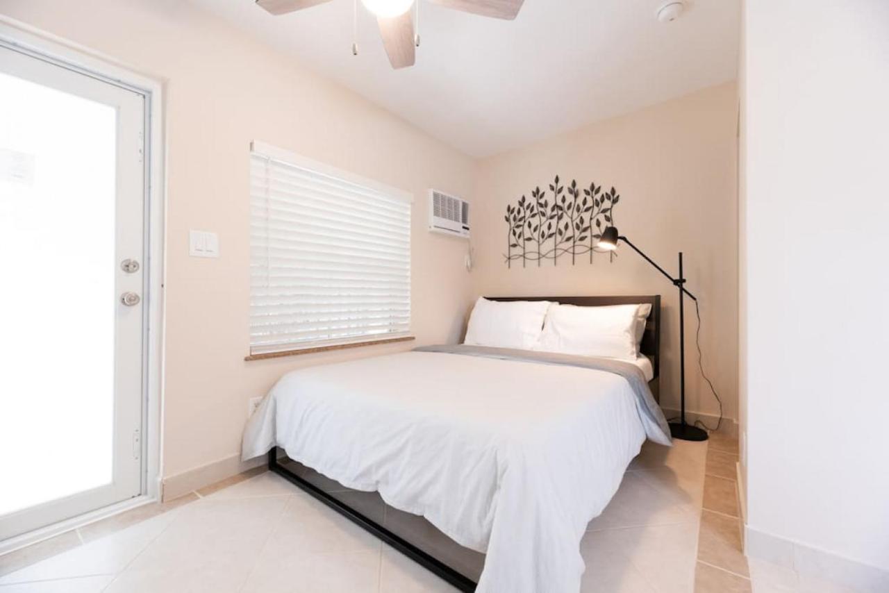 Appartamento Ocean Flats 1 - Lauderdale-By-The-Sea Fort Lauderdale Esterno foto