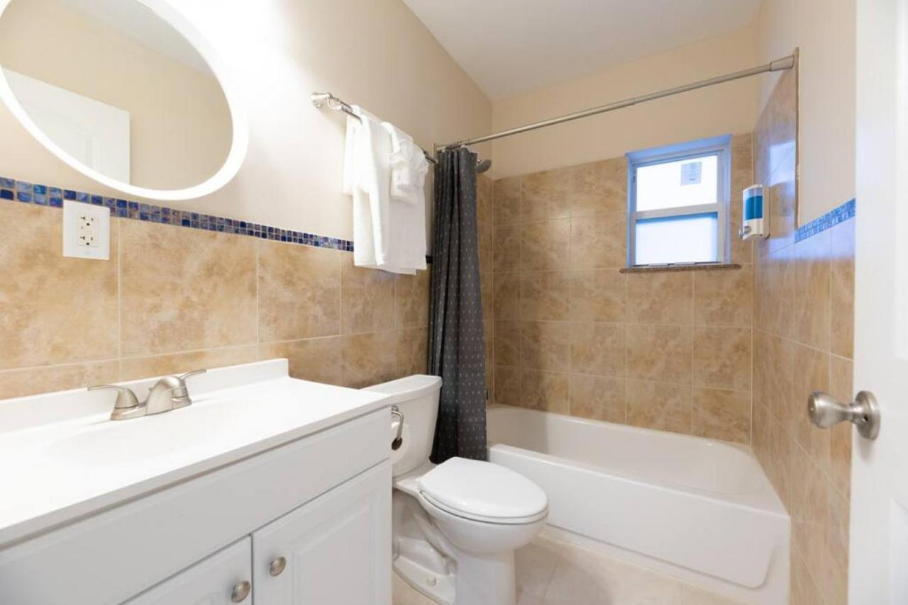 Appartamento Ocean Flats 1 - Lauderdale-By-The-Sea Fort Lauderdale Esterno foto